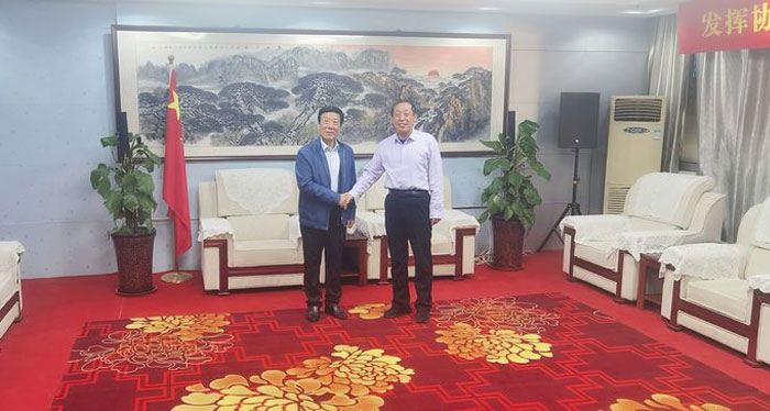 山东省政协原副主席李德强莅临机器人与高端装备协会总部考察