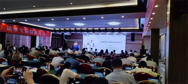 中国机器人产业联盟理事长曲道奎：机器人产品存量市场基本没有空间，一定要做增量