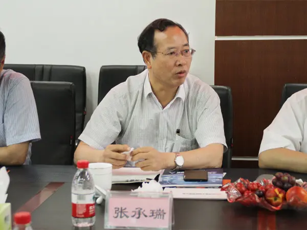 走进济南重工 观赏大国重器 走进济南重工 观赏大国重器