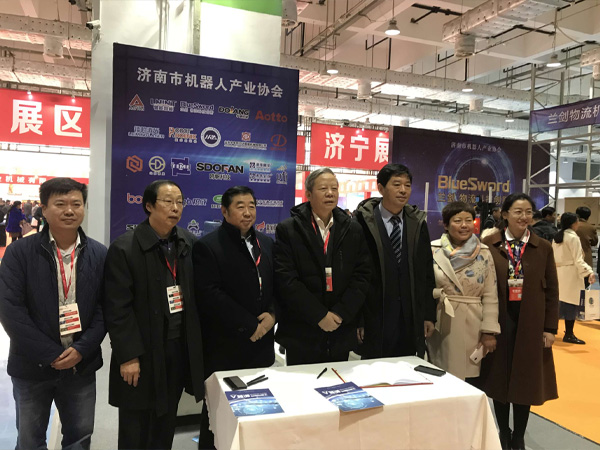 机器人协会初战告捷,组团参展硕果累累 机器人协会初战告捷,组团参展硕果累累