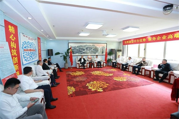 中国科学院院士陈十一校长到访机器人与高端装备协会 中国科学院院士陈十一校长到访机器人与高端装备协会