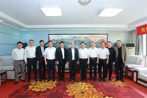 中国科学院院士陈十一校长到访机器人与高端装备协会