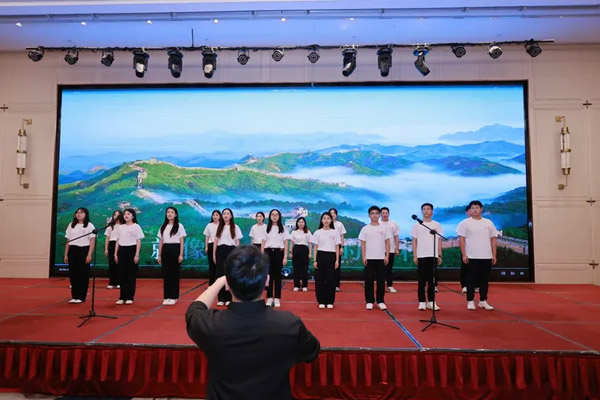 2025产业链生态大会顺利召开,纪念抗战胜利80周年文艺汇演圆满结束! 2025产业链生态大会顺利召开,纪念抗战胜利80周年文艺汇演圆满结束!